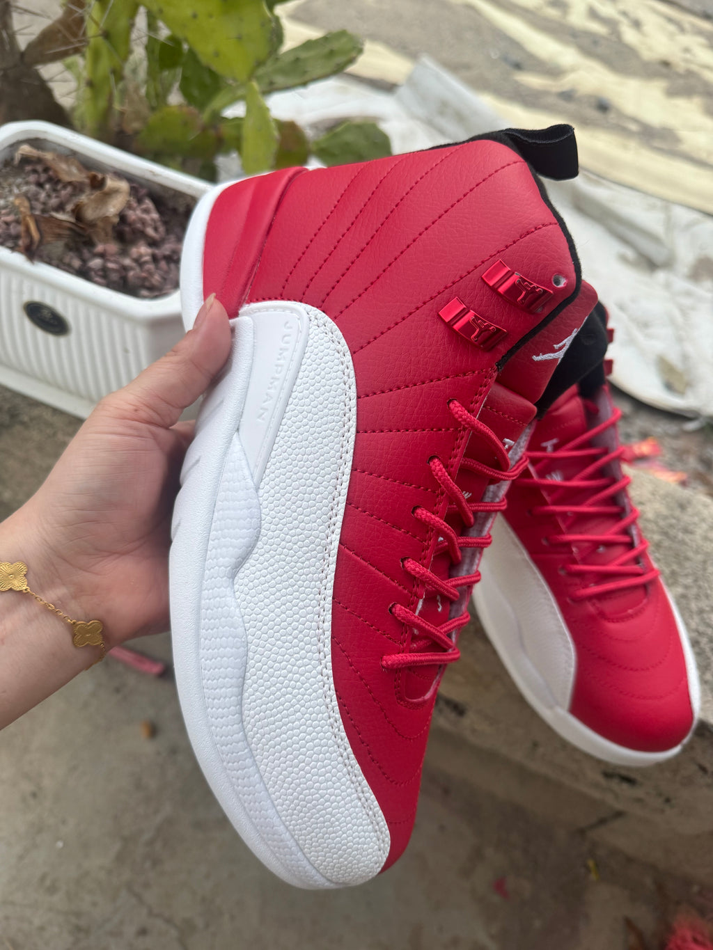 Air Jordan Retro High-Top Sneakers - Red & White