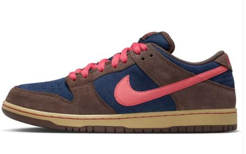 Nike SB Dunk Low Pro 'Baroque Brown Adobe' Sneakers