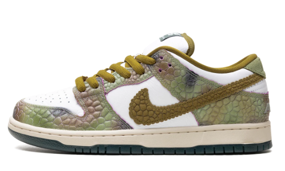 Nike SB Dunk Low Alexis Sablone Chameleon Sneakers