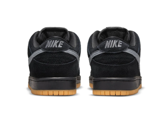 Nike SB Dunk Low Pro 'Fog' Black Grey & Gum Sneakers