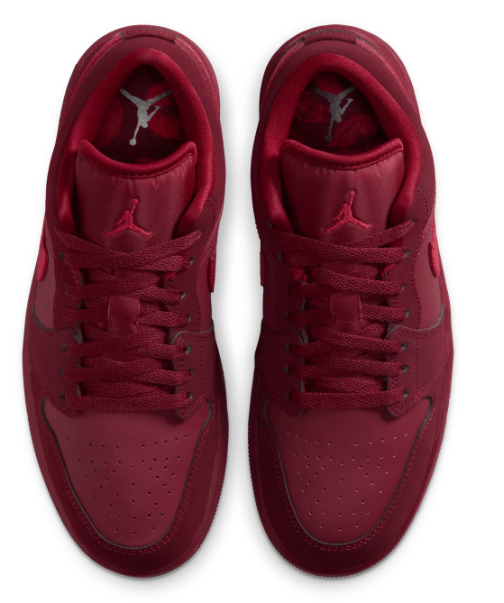Air Jordan Low SE Women's Sneakers | Valentine's Day