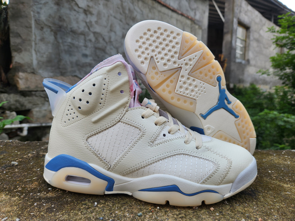Air Jordan High-Top Sneakers - Cream & Blue
