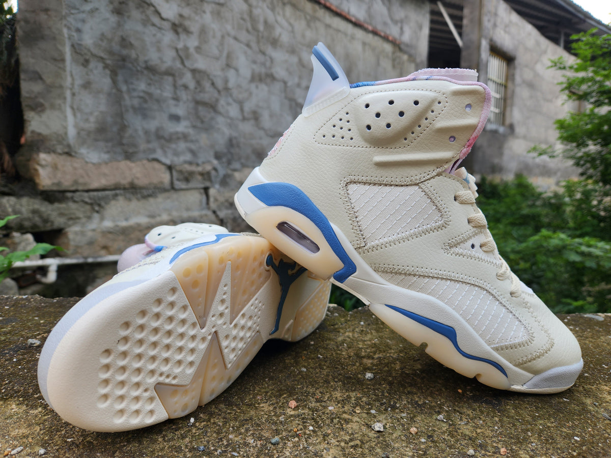 Air Jordan High-Top Sneakers - Cream & Blue